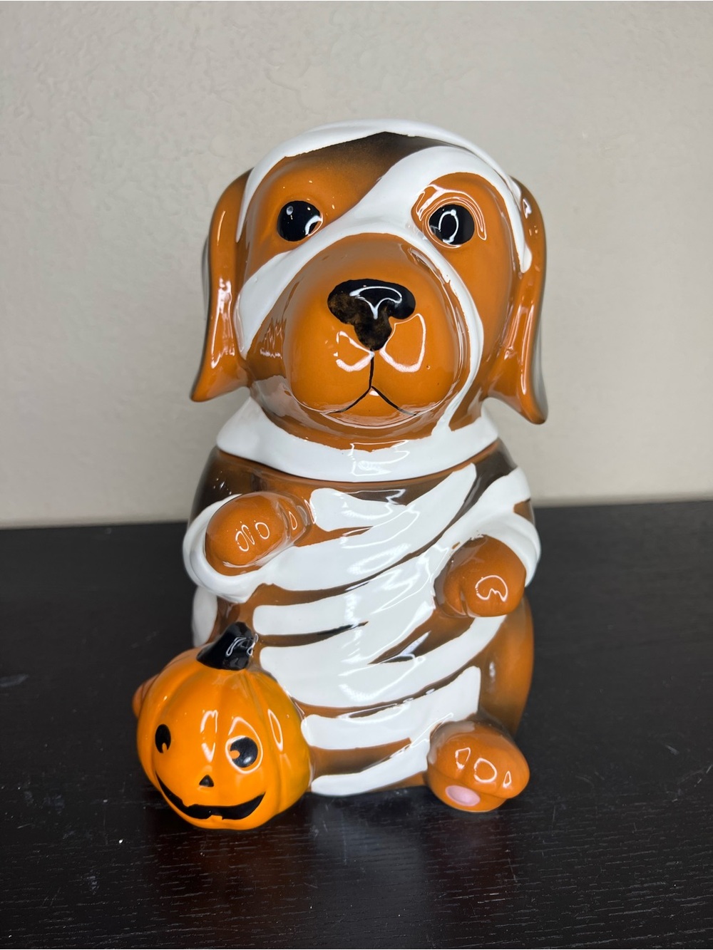 NEW 11β Ceramic Halloween Dachshund Mummy Cookie Jar